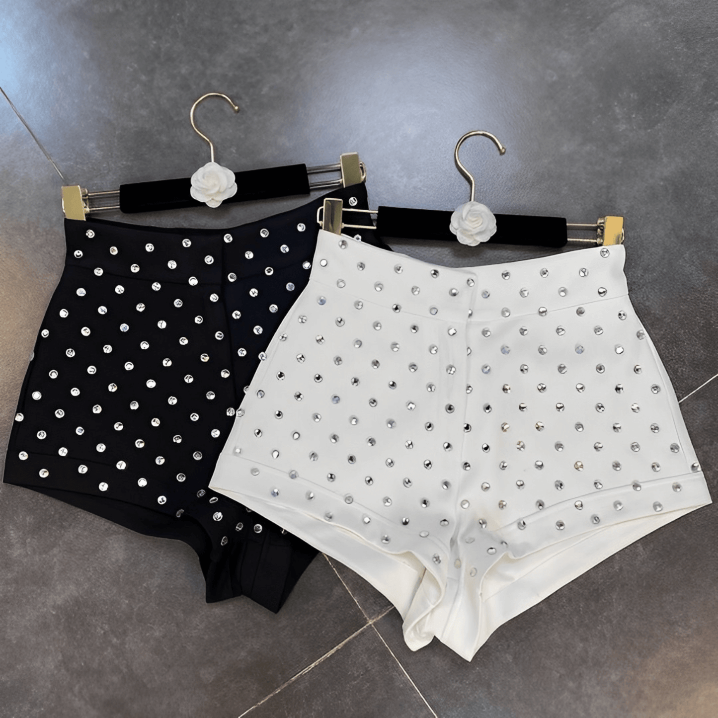 Short with Pearl